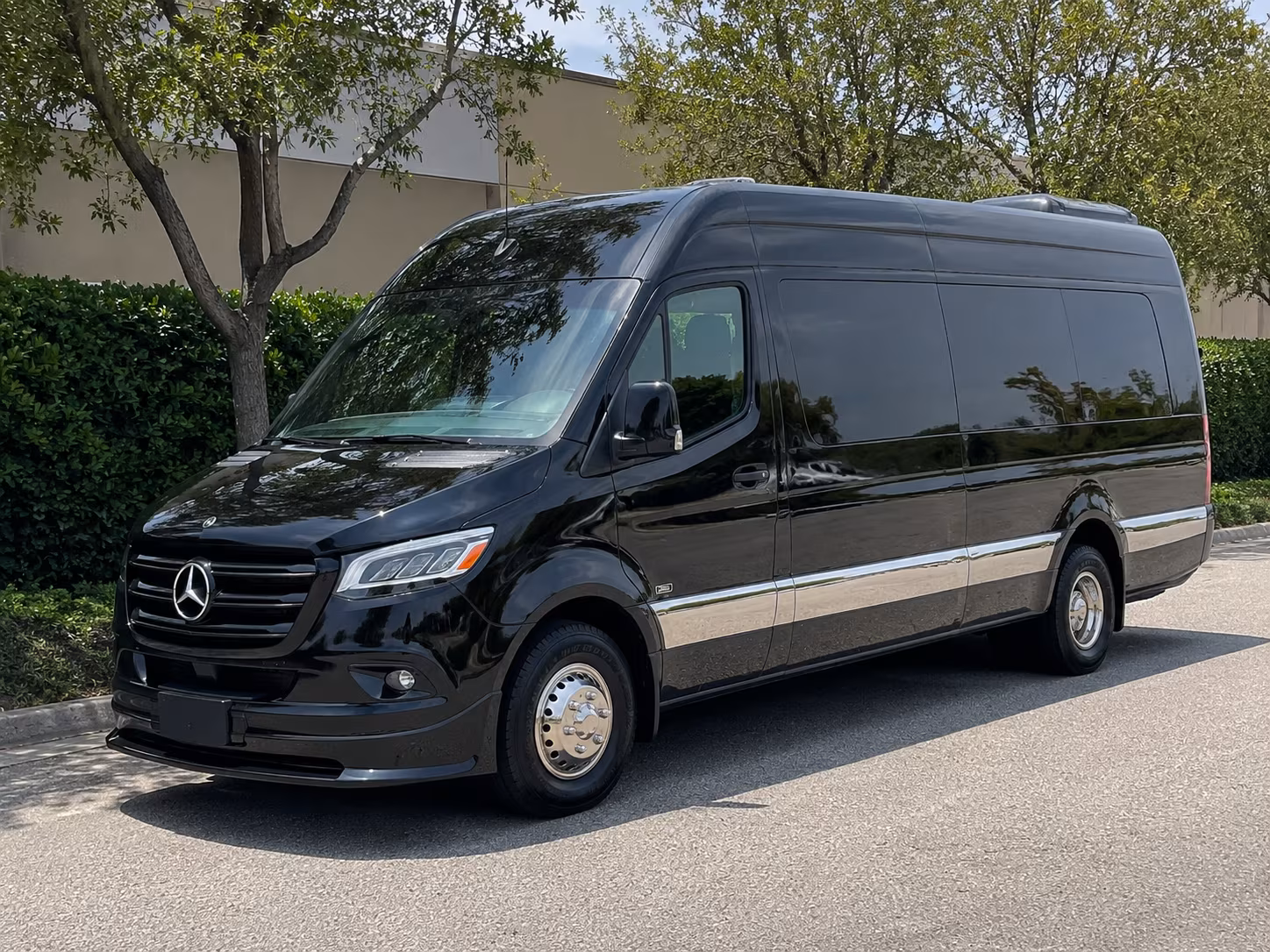 gilroy wine tour transportation